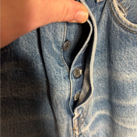 Levi's Women’s Distressed Straight Blue Jeans - Picture 3 of 4